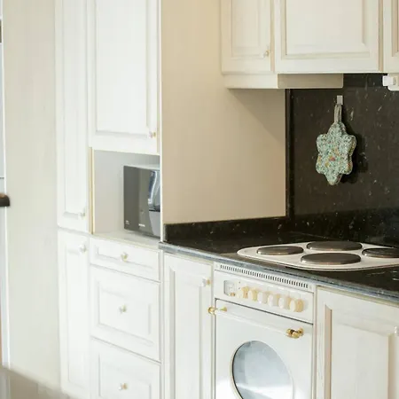 The White Marble Luxury Apartment Chania (Crete)