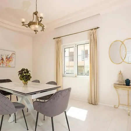 The White Marble Luxury