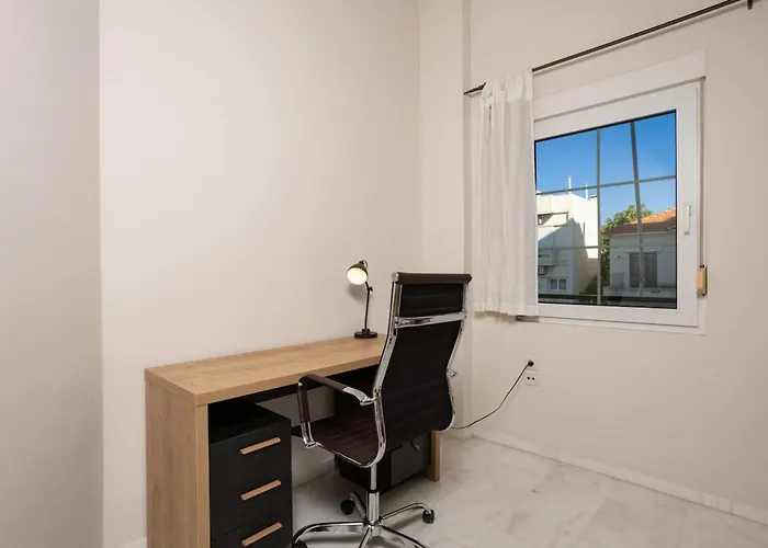 The White Marble Luxury Apartment