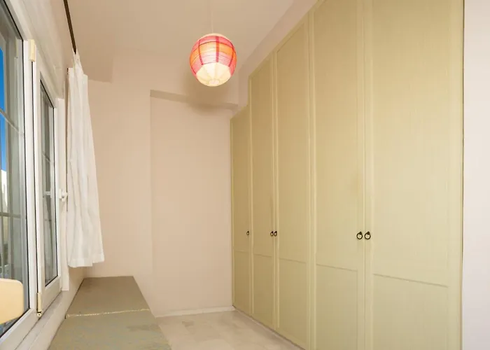 The White Marble Luxury *