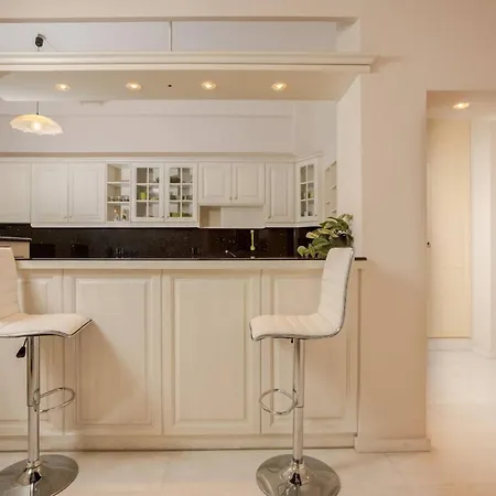 The White Marble Luxury