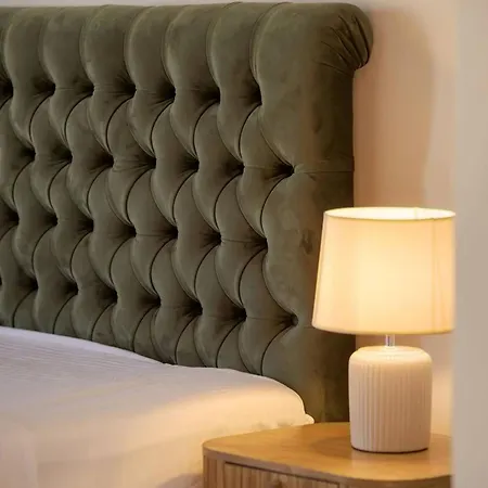 The White Marble Luxury Apartman